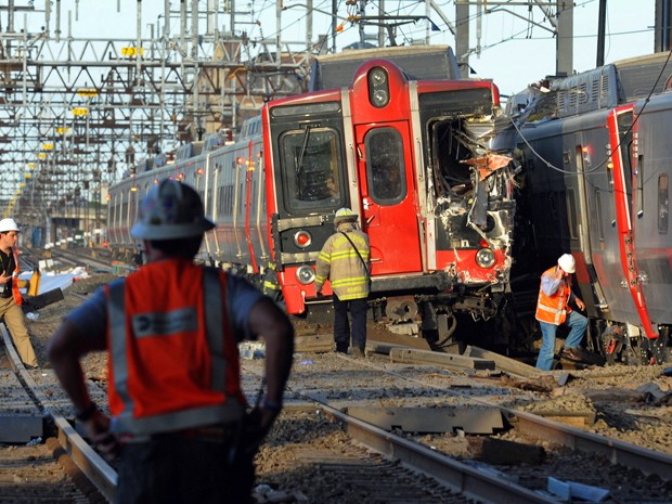 Choque de trens deixa ao menos 60 feridos em Connecticut, nos EUA