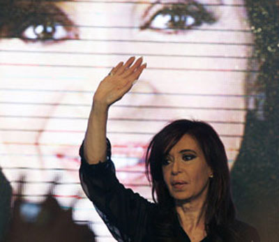 Cristina Kirchner comemora vitria nas eleies primrias