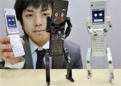 Japoneses inventam celular que vira rob