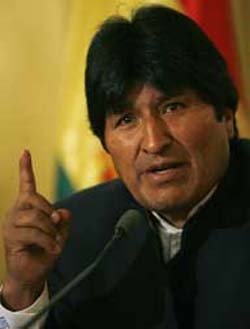Morales aceita referendo e espera convoc-lo imediatamente