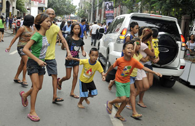 Mortos em terremoto nas Filipinas sobem para sete