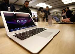 Notebook ultrafino chega s lojas da Apple nos EUA