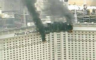 Incndio atinge grande hotel cassino de Las Vegas