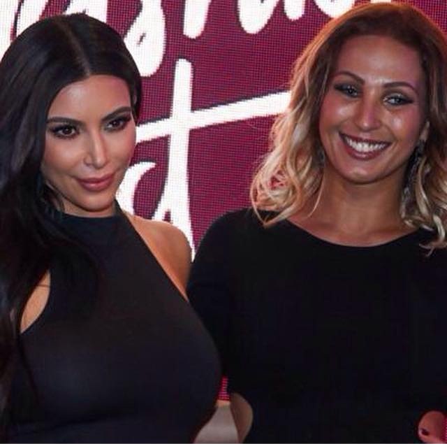 Valesca Popozuda tira foto com Kim Kardashian em SP e intern
