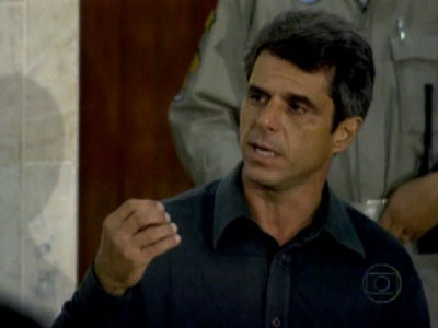 Mdico de Rio Preto, SP, acusado por erro mdico  preso em Pirangi, RN