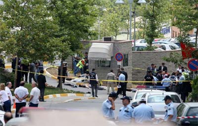 Ataque a consulado dos EUA em Istambul deixa 6 mortos