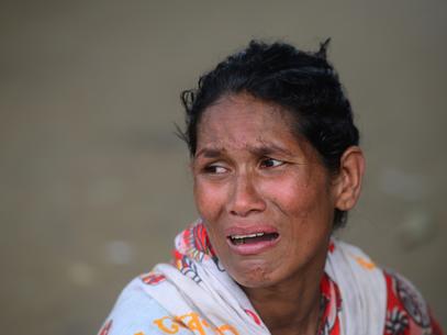 Mortos no desabamento em Bangladesh passam de 800