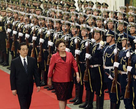 Na China, Dilma se encontra com Hu Jintao 