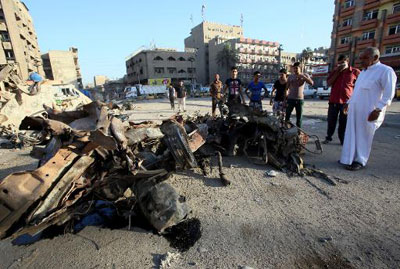 Exploso de carro-bomba em funeral deixa pelo menos 25 mortos em Bagd