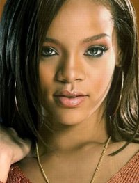 Empresria: Rihanna afirma que ter grife de roupas