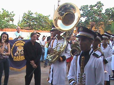 Banda Marcial de Marataizes Contagia em Resende-RJ 
