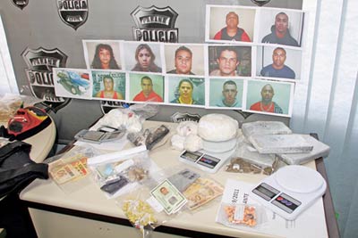 Operao policial prende 12 por trfico de drogas