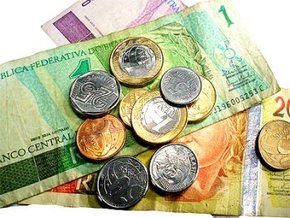 Governo tem dinheiro para pagar mnimo de R$ 510, garante Bernardo
