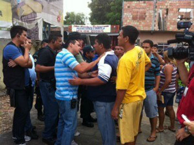 Polcia desocupa terreno ocupado por igreja evanglica em Manaus 