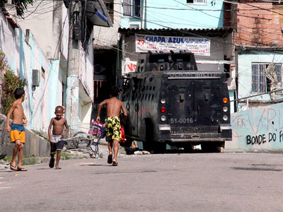 PM do Rio se prepara para represlias a ocupao da Mangueir