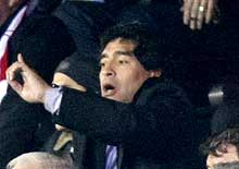 Maradona nega que tenha se desculpado
