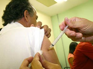 Prefeitura convoca vacinao contra febre amarela