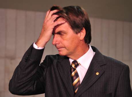 PGR denuncia Bolsonaro ao STF por incitao ao estupro