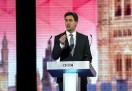 Opositor Ed Miliband vence ltimo debate antes de eleies n