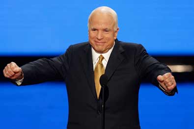 McCain fala em mudana ao se tornar oficialmente candidato