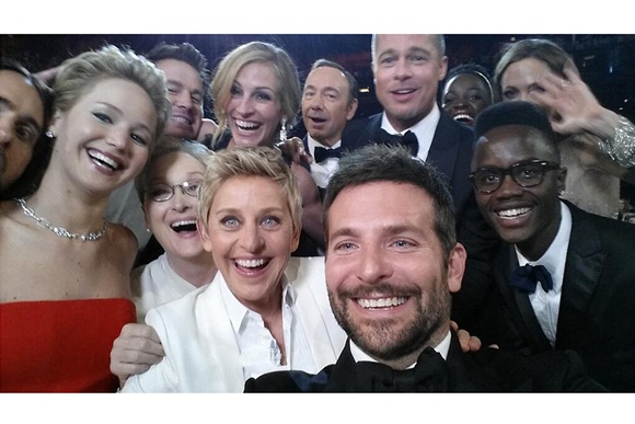 2014: o ano da selfie  BBC Brasil  Jornal da Imprensa