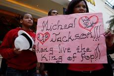 Michael Jackson: Manifestao na frica do Sul