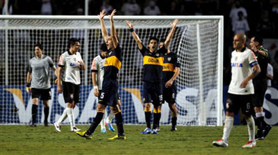 Boca Juniors elimina Corinthians nos 