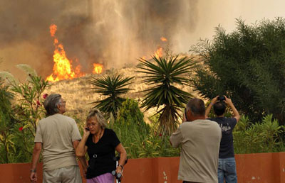 Incndio ameaa casas em balnerio no sul da Espanha