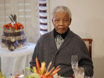 Presidente sul-africano pede oraes por Mandela  