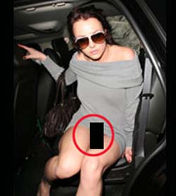 Britney Spears  flagrada sem calcinha.