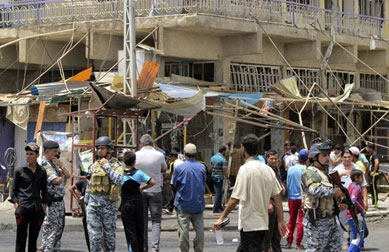Atentados matam 17 em Bagd
