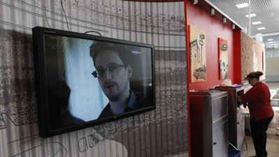 Venezuela diz estar pronta a considerar asilo a Snowden
