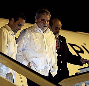 Lula chega em visita a Cuba e deve se reunir com irmos Castro