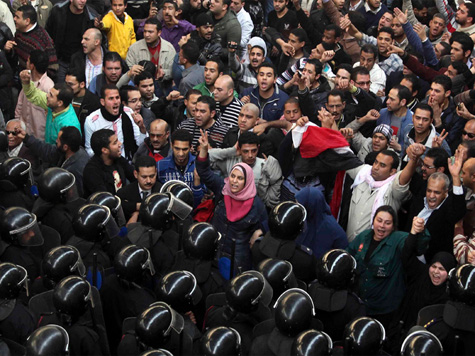 Mais de 500 apoiantes da Irmandade Muulmana detidos no Egit