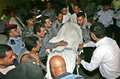 Ataque contra nibus na Jordnia deixa 6 feridos