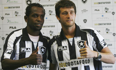 Novos reforos do Botafogo so apresentados 