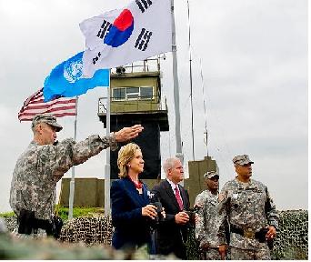 Hillary diz que EUA vo impor novas sanes  Coreia do Nort