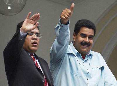 Presidente venezuelano chega  China aps polmica com EUA