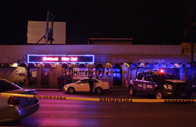 Grupo armado invade bar e mata 7 no norte do Mxico