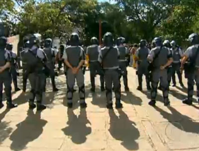 Polcia Militar deixa o campus da USP 