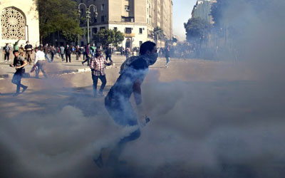 Cortes egpcias suspendem trabalhos em protesto contra decreto presidencial