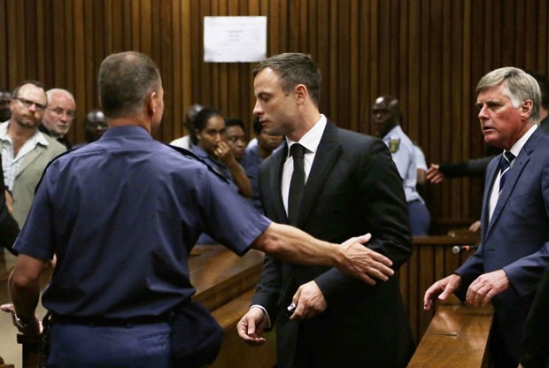 Pistorius  condenado a 5 anos de priso por assassinato