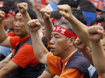 Trabalhadores da Hyundai na Coreia do Sul anunciam greve
