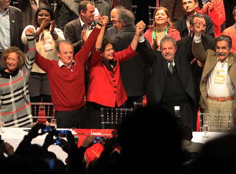 Com Lula e Dilma, PT lana Tarso Genro  reeleio no RS