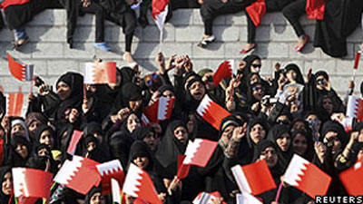 Bahrein condena oito ativistas  priso perptua