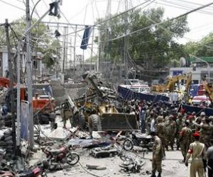 Exploses e atentado matam 7 no Paquisto