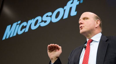 Microsoft anuncia sada de Steve Ballmer da presidncia em 2014