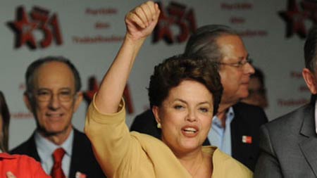 Salrio mnimo: Dilma ganha a primeira e deputados aprovam R$ 545,00