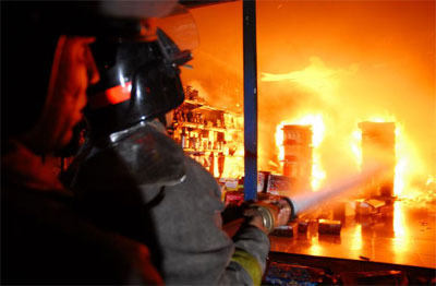 Incndio atinge loja no centro de Sobral (CE)