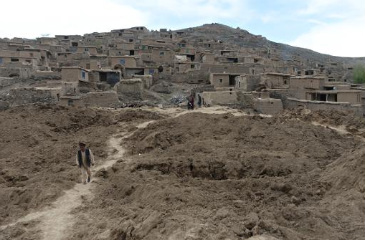 Afeganisto - Confirmadas 300 mortes por deslizamento.